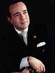 Chiquinho Scarpa, recuperando-se para voltar a… voltar a que mesmo, hein?