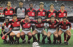 Zé Carlos, Jorginho, Leandro, Edinho e Leonardo; Andrade, Adílio e Zico,; Renato Gaúcho, Bebeto e Zinho. Técnico: Carlinhos.
