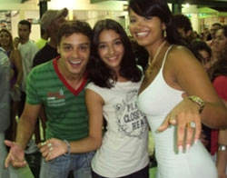 Caroline-Oliveira-Charles-Daves-e-Tathiana-Pagung