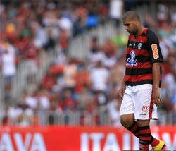 Adriano-triste-Maracana