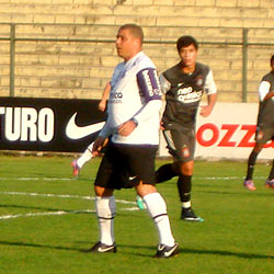 Ronaldo-gordo-treino-Corinthians